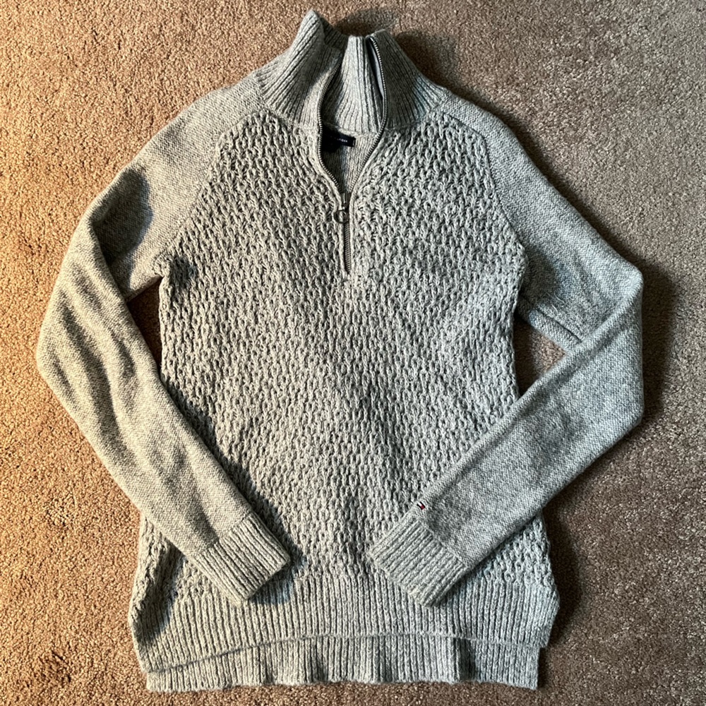 Gray Tommy Hilfiger quarter zip sweater